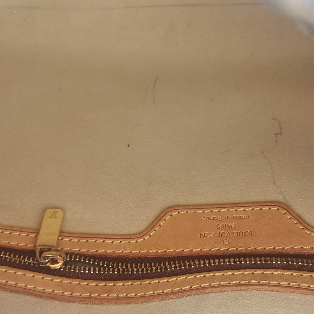 Louis Vuitton Monogram Canvas City Size GM - Picture 11 of 14